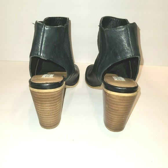 Women's Steve Madden Black Leather Sling‎ Back Sandal Size 6M - Picture 7 of 10